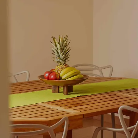 Sammit Villa Michelica