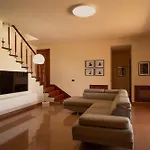 Sammit Villa Modica