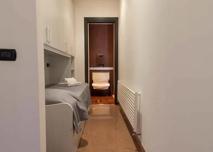 Sammit Villa Modica